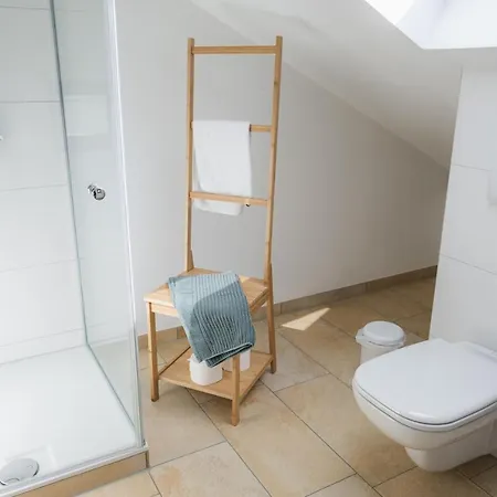 Apartman Ambiente & Comfort Im Historischen Anwesen *