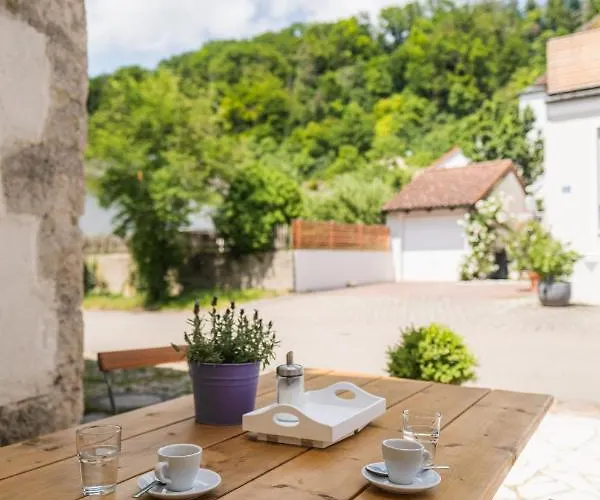 Ambiente & Comfort Im Historischen Anwesen Appartement *