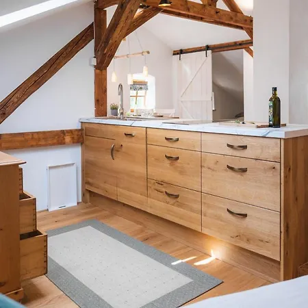 Apartmán Ambiente & Comfort Im Historischen Anwesen Walting